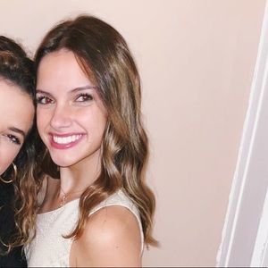 Meet your Posher, Taylor ann